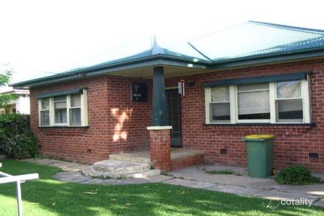 451 Atkins St, South Albury, NSW 2640