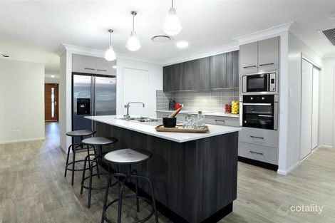 Property photo of 15 Gwenda Drive Westbrook QLD 4350
