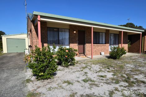 Property photo of 17 Heath Avenue Tuncurry NSW 2428