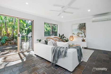 Property photo of 7 Hawthorn Grove Marcus Beach QLD 4573