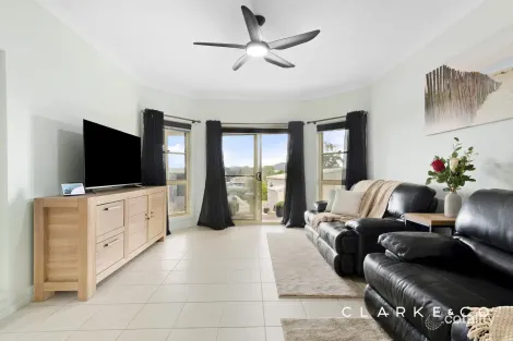 Property photo of 40 Tea Tree Avenue Aberglasslyn NSW 2320