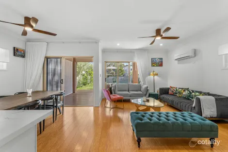 Property photo of 20 Lucy Street Thorneside QLD 4158