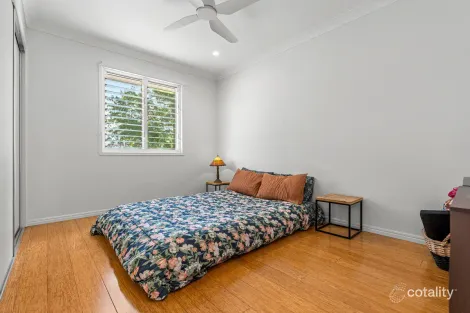 Property photo of 20 Lucy Street Thorneside QLD 4158