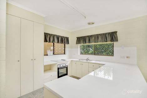 60 Karwin St, Bayview Heights, QLD 4868