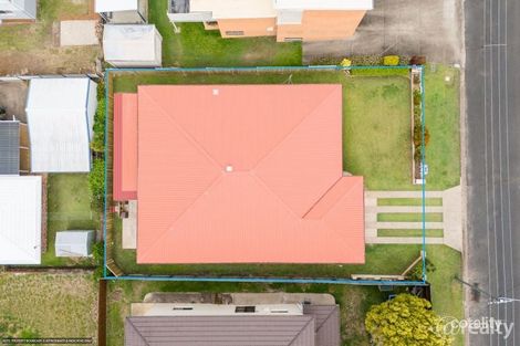 20 Hillcrest Ave, Scarness, QLD 4655