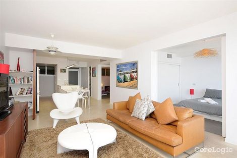 Property photo of 4/2 Goodwin Terrace Burleigh Heads QLD 4220