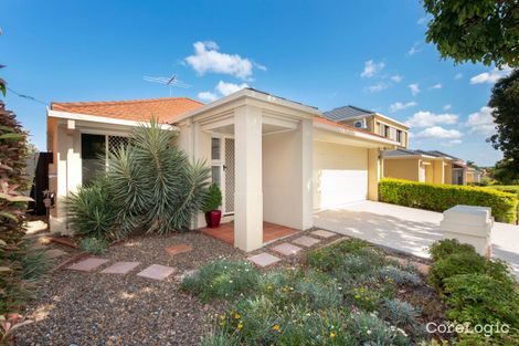 68 Flame Tree Cres, Carindale, QLD 4152