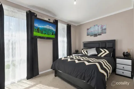 Property photo of 8 Ladava Court Hastings VIC 3915