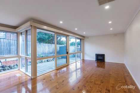 Property photo of 2/5 Ellis Road Glen Iris VIC 3146