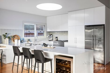 Property photo of 17 Hoddle Street Essendon VIC 3040