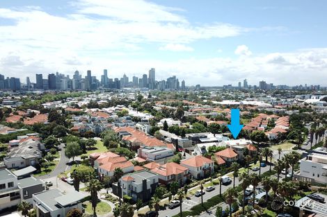 Property photo of 118 Beach Street Port Melbourne VIC 3207