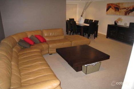 Property photo of 12 Malory Close Wetherill Park NSW 2164