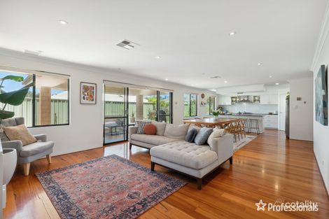 Property photo of 14 Kemp Court Helena Valley WA 6056