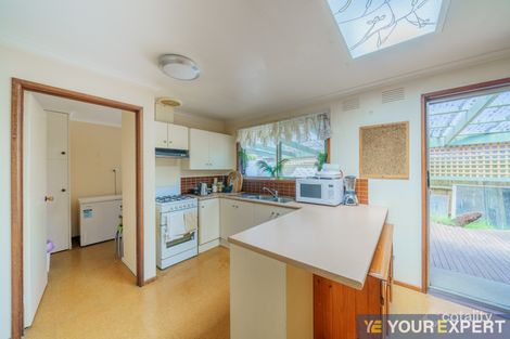 Property photo of 8 Hovell Court Cranbourne VIC 3977