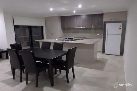 Property photo of 3 Pollard Street Miles QLD 4415