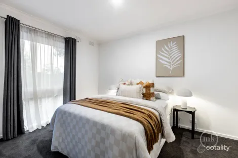 Property photo of 29 Brinawa Drive Greensborough VIC 3088