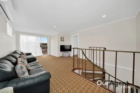 Property photo of 4 Tyabb Court Broadmeadows VIC 3047