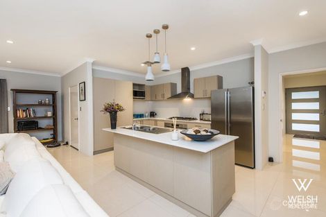 278 Hardey Rd, Cloverdale, WA 6105