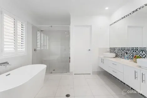 Property photo of 40 Black Swan Circuit Maroochy River QLD 4561