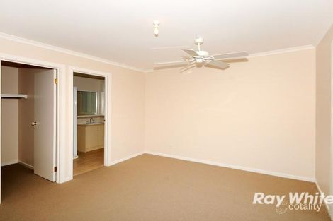 Property photo of 32 Elstar Drive Carrum Downs VIC 3201