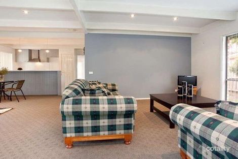 Property photo of 44 Dorothy Crescent Mornington VIC 3931