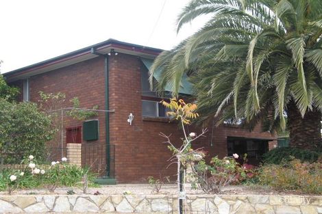 Property photo of 50 Pindari Crescent Karabar NSW 2620