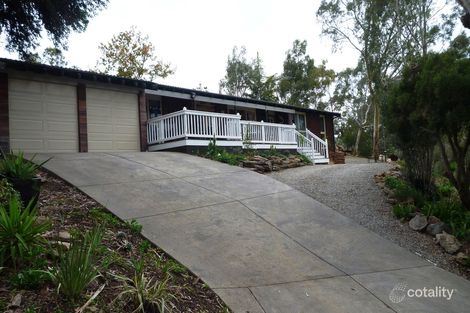 4 Dorset Cres, Happy Valley, SA 5159