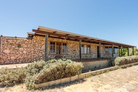 184 Cooper St, Waggrakine, WA 6530