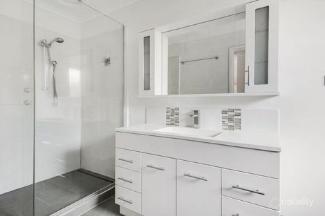 Property photo of 10 Scott Grove Somerville VIC 3912