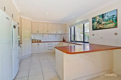 Property photo of 40 Ivy Crescent Wakerley QLD 4154