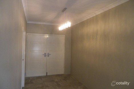 Property photo of 20 Redheart Road Carramar WA 6031