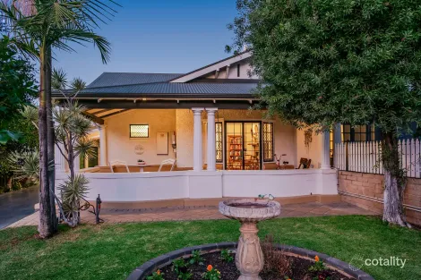 Property photo of 40 Moseley Street Glenelg SA 5045