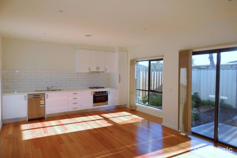 Property photo of 3/67 Dundee Street Reservoir VIC 3073