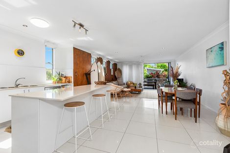 Property photo of 2/30 Stephens Street Burleigh Heads QLD 4220