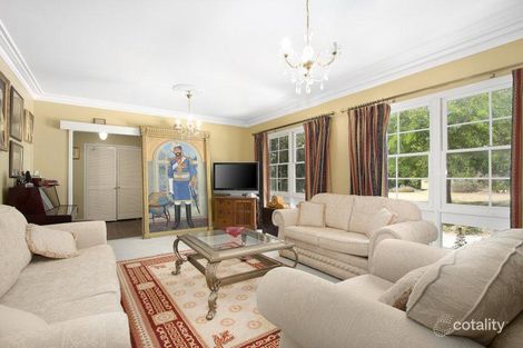 Property photo of 21 Inglis Road Berwick VIC 3806