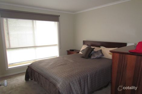 26 Dunvegan Dr, Kurunjang, VIC 3337