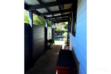 Property photo of 27 Thornbury Avenue Unanderra NSW 2526