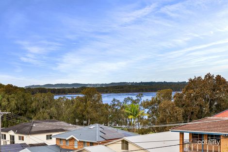 Property photo of 21 Diamond Head Drive Budgewoi NSW 2262