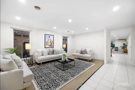 Property photo of 10 Adavale Amble Tarneit VIC 3029