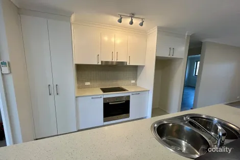 10/102 Athllon Dr, Greenway, ACT 2900