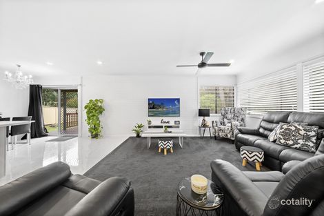 Property photo of 1/2 Lakewood Avenue Green Point NSW 2251