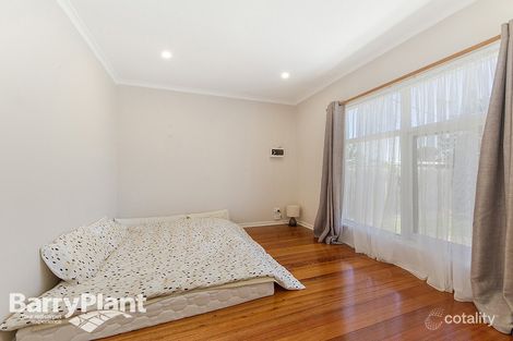 Property photo of 1/2 Peter Court St Albans VIC 3021