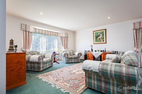 Property photo of 100 Karoo Road Rowville VIC 3178