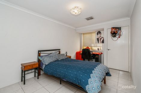 Property photo of 19 Lumley Close Landsdale WA 6065