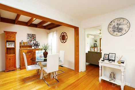 Property photo of 23 Torquay Avenue Seaford VIC 3198