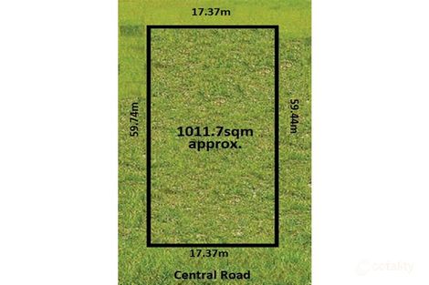 Property photo of 56 Central Road Unanderra NSW 2526