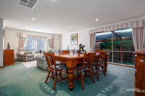 Property photo of 100 Karoo Road Rowville VIC 3178