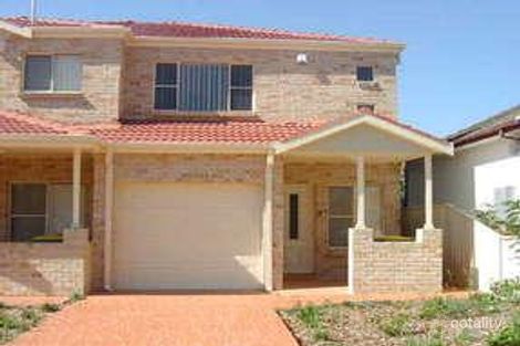 Property photo of 3/28 Foxlow Street Canley Heights NSW 2166