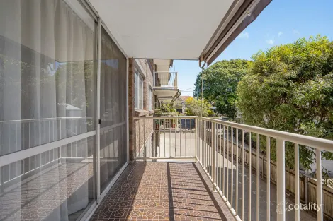 Property photo of 3/54 Kingsley Parade Yeronga QLD 4104