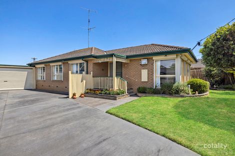 Property photo of 16 Isaac Smith Crescent Cranbourne VIC 3977